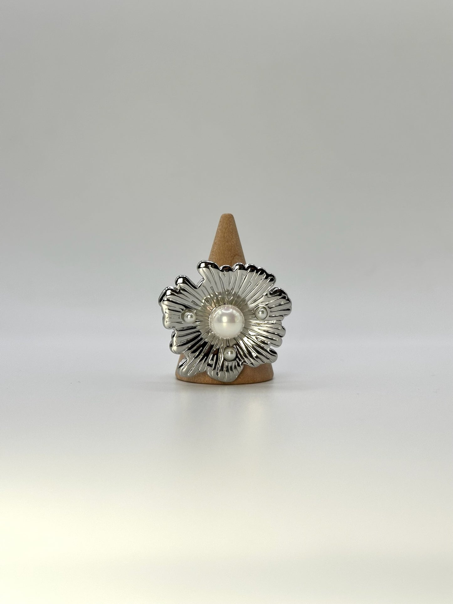 Anello “NINFEA”