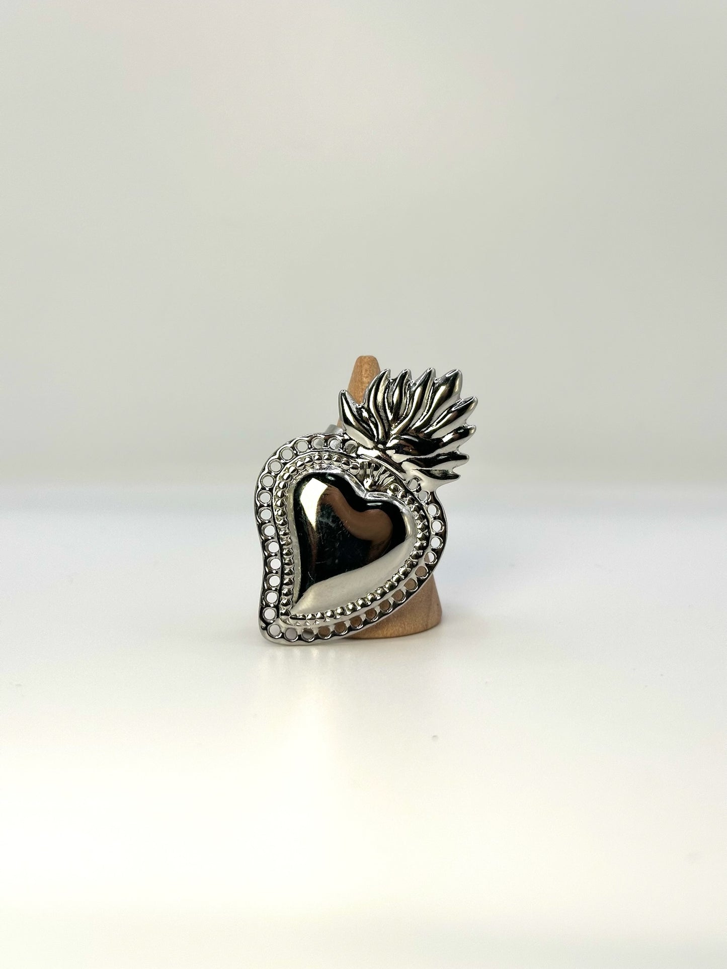 Anello “CUORE SACRO”