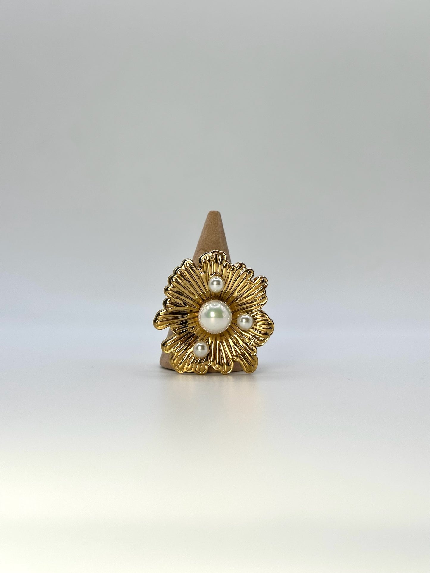 Anello “NINFEA”